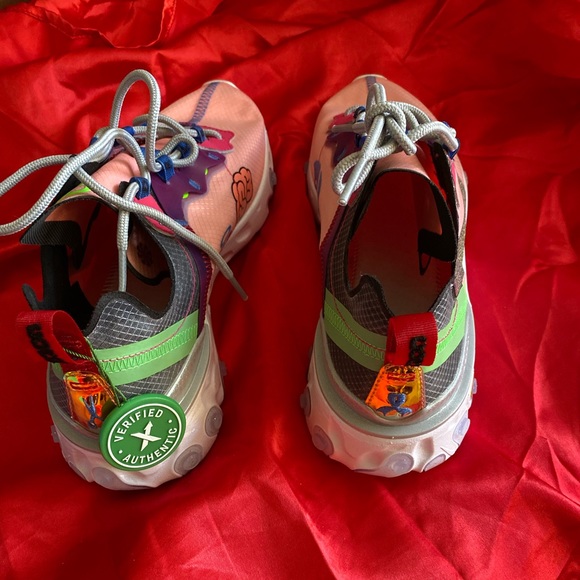 Nike react 87 doernbecher freestyle - Picture 3 of 4